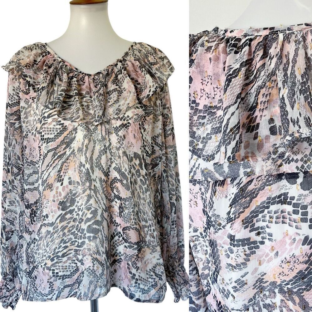 Maurices Women's Animal Print Ruffle V-Neck Boho Top Blouse Size M Metallic Pink